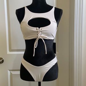 White Fashion Nova “At the beach daily” bikini